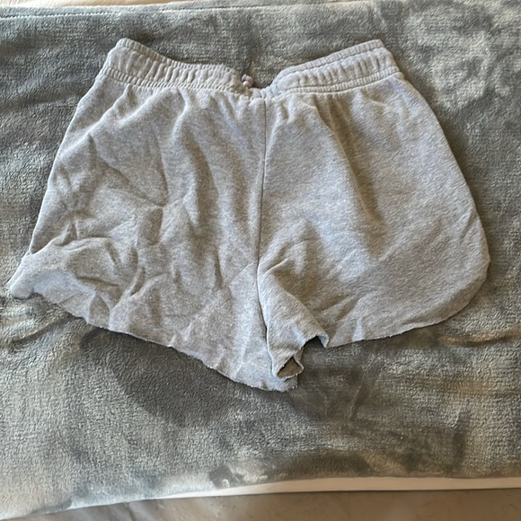 Junior’s lounge shorts - Picture 2 of 2